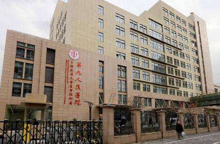 全国植发医院排名前十公布！大麦微针植发是于1997年成立，不断的研发植发技术